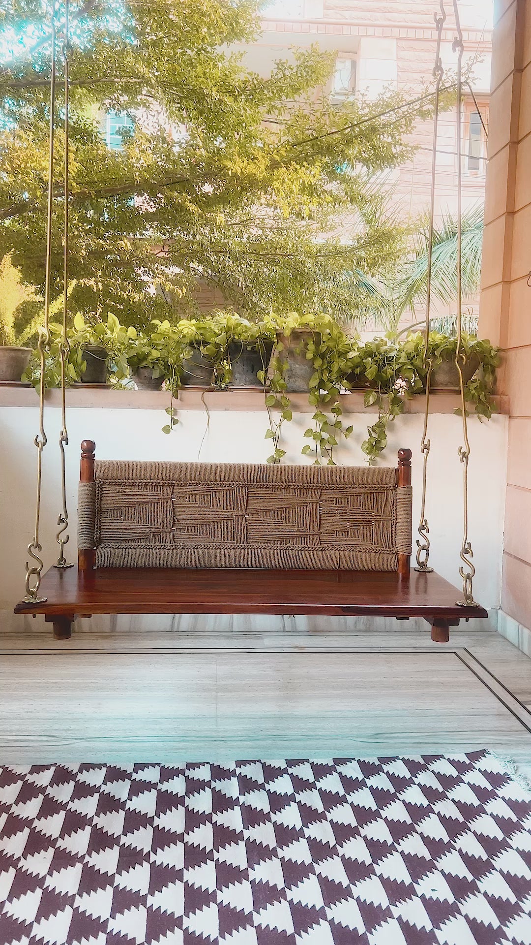 Artisan`s Loom — Wooden + Woven Natural Rope