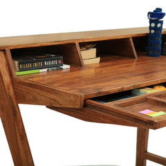 Study Table — Prive