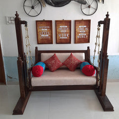 Wooden swing 